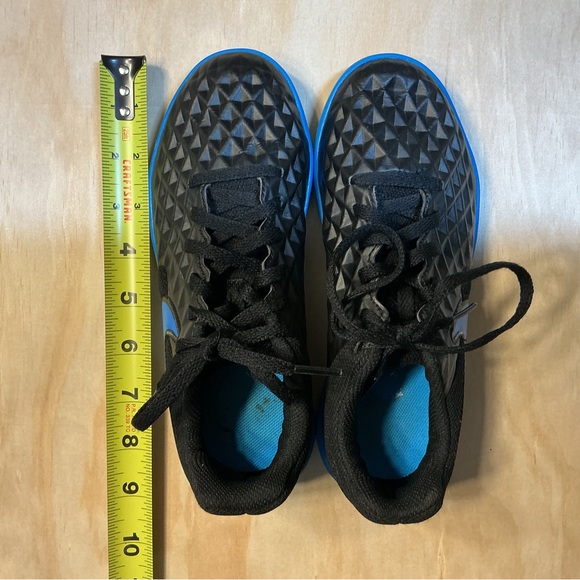 Nike Tiempo Indoor Soccer Shoes 1Y - Picture 7 of 8